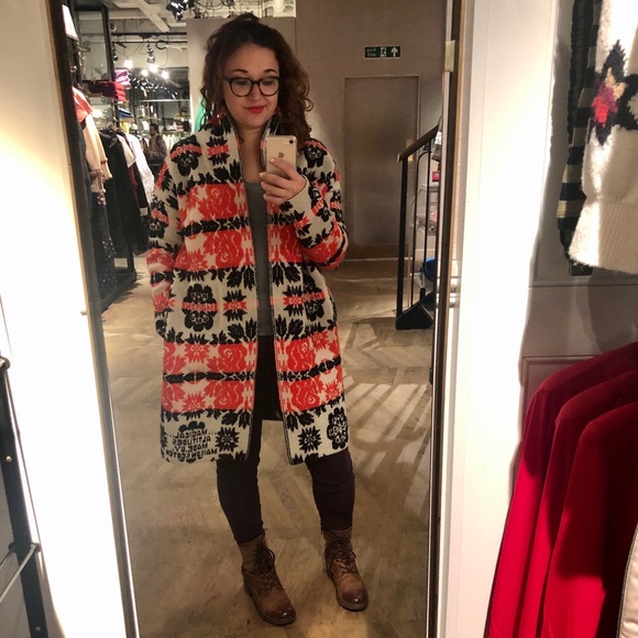 Hello fellow Poshers! - Picture 2 of 7